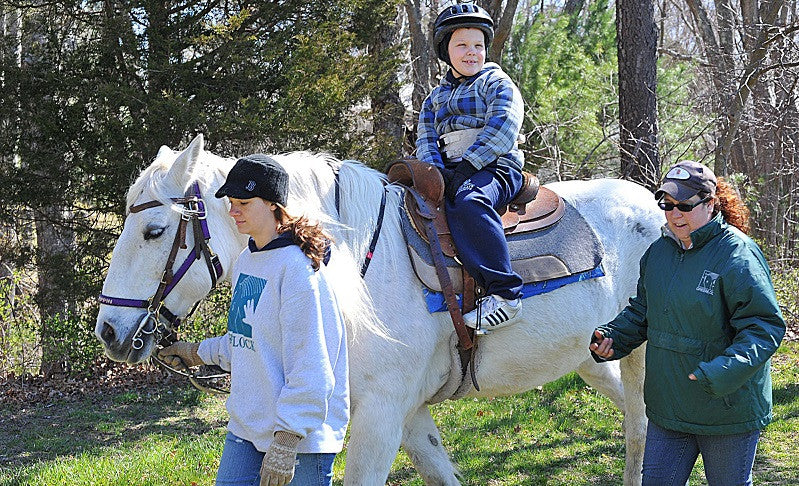 Therapeutic Horseback Riding for Kids with autism
